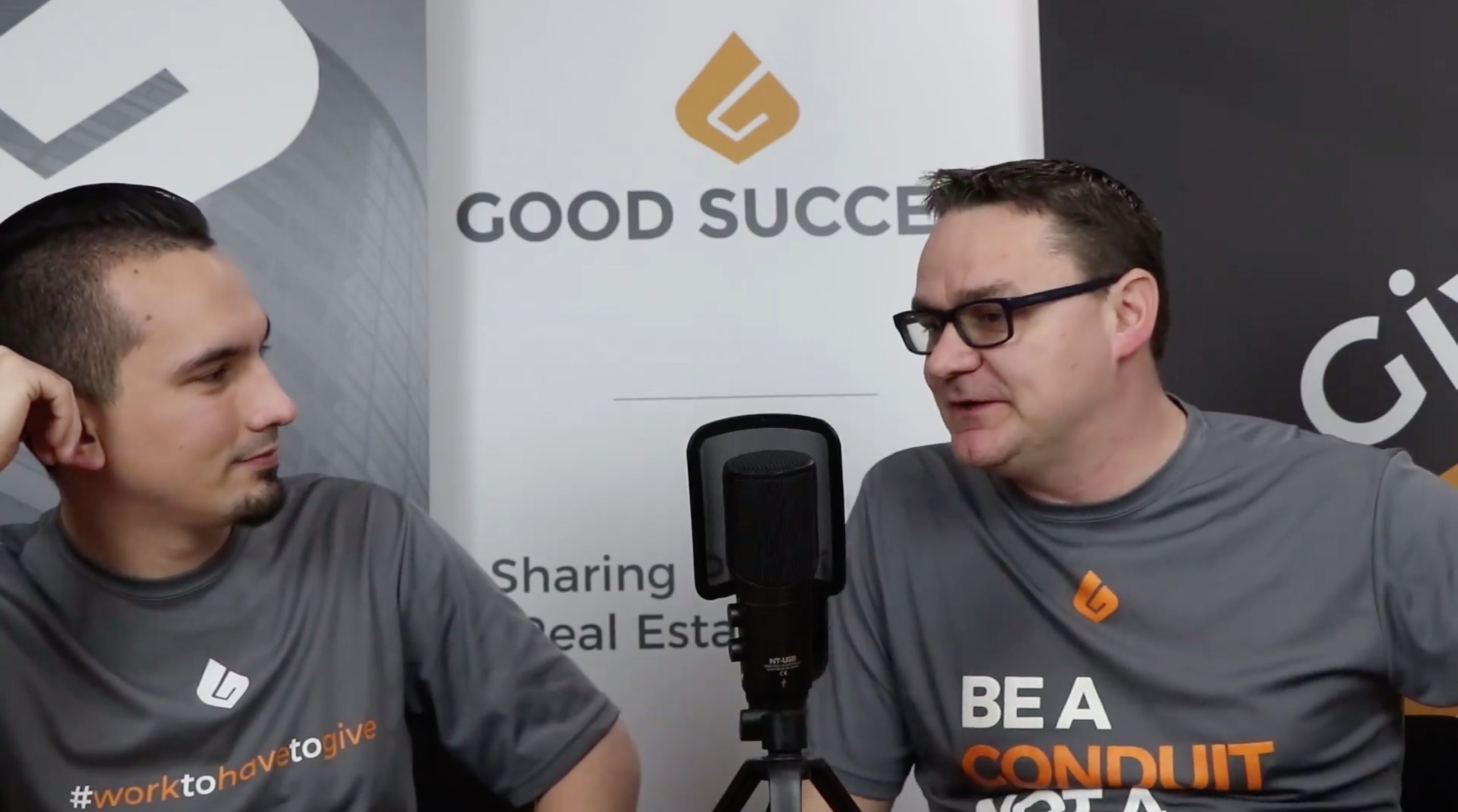 EP174: 30 Questions to Ask Yourself for Good Success Part 1 ft. Tom Olson
